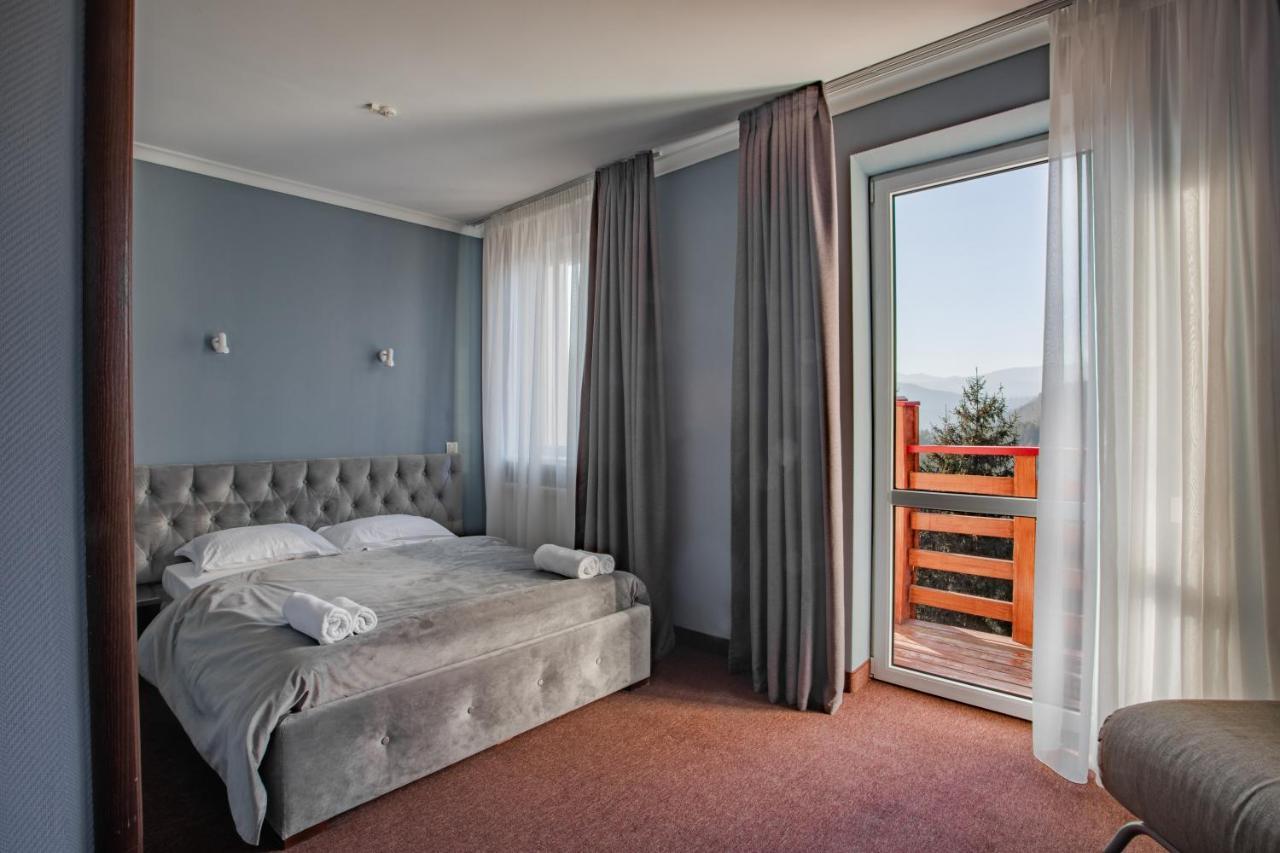 Wellland Hotel Yaremche Ngoại thất bức ảnh